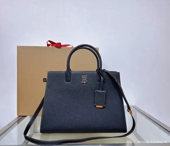 Official First Bag Ru BURBERRY Small Frances Bag 0520